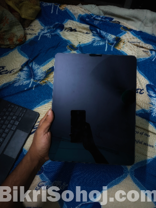 iPad Pro 12.9-inch (4th Generation) Wi-Fi + Cellular